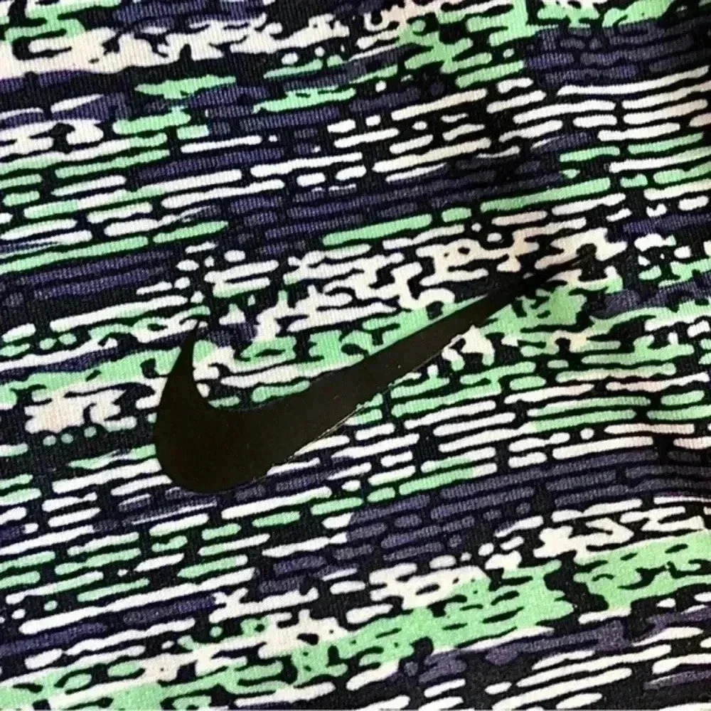 Multi colored size small Nike pro leggings - Picture 4 of 5
